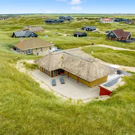 Zora - 100m From The Sea By Interhome * Harboør