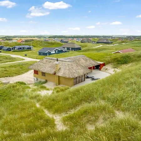 Zora - 100m From The Sea By Interhome Feriehus *